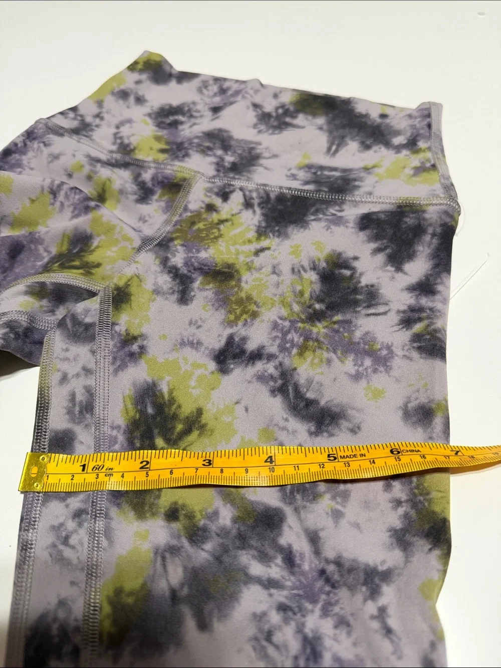 lululemon athletica Kids Tie-Dye Leggings - Purple & Olive